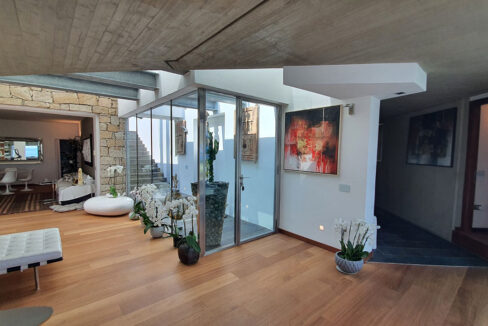 Waterfront Villa Rena Bianca For Rent Portisco Sardinia (italy)