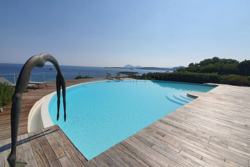 Waterfront Villa Rena Bianca For Rent Portisco Sardinia (italy)